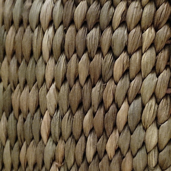 3/$30 BATH & BODY WORKS Brown Faux Fur Wicker Tote Basket Bag - Picture 7 of 8